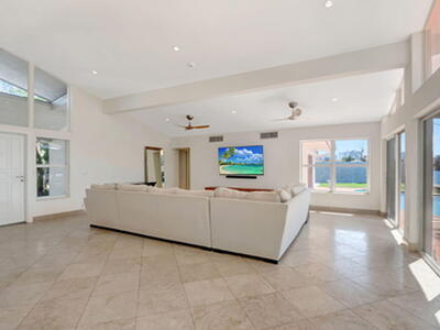 3040 Jasmine Terrace, Delray Beach, FL 33483
