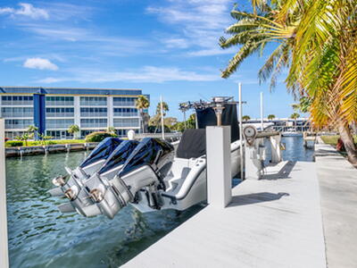 3040 Jasmine Terrace, Delray Beach, FL 33483