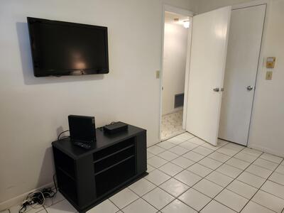 330 NE 26th Avenue, Boynton Beach, FL 33435