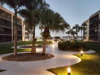 2424 N Federal Hwy 305 Highway, Boynton Beach, FL 33435