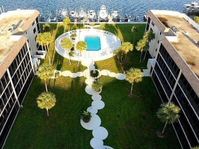 2424 N Federal Hwy 305 Highway, Boynton Beach, FL 33435