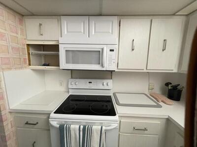 2424 N Federal Hwy 305 Highway, Boynton Beach, FL 33435