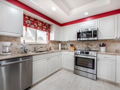 15961 Loch Katrine Trail, Delray Beach, FL 33446