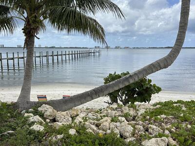 4490 NE Indian River Drive, Jensen Beach, FL 34957