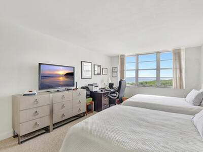 2121 N Ocean 1405e Boulevard, Boca Raton, FL 33431