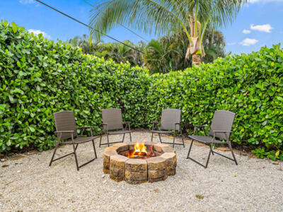 68 Azalea Circle, Tequesta, FL 33469