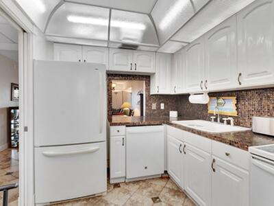2871 N Ocean Boulevard, Boca Raton, FL 33431
