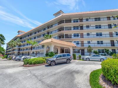 2871 N Ocean Boulevard, Boca Raton, FL 33431