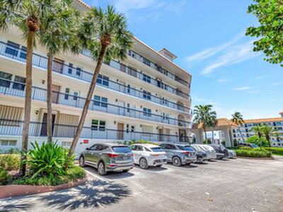 2871 N Ocean Boulevard, Boca Raton, FL 33431