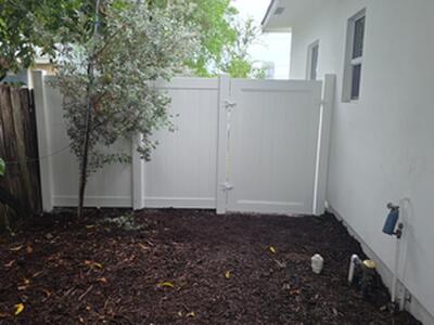 4400 Greenwood Avenue, West Palm Beach, FL 33407