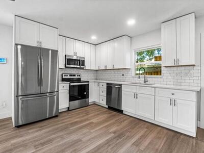 4400 Greenwood Avenue, West Palm Beach, FL 33407