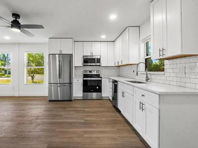 4400 Greenwood Avenue, West Palm Beach, FL 33407