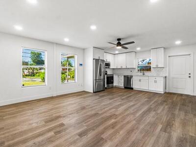 4400 Greenwood Avenue, West Palm Beach, FL 33407