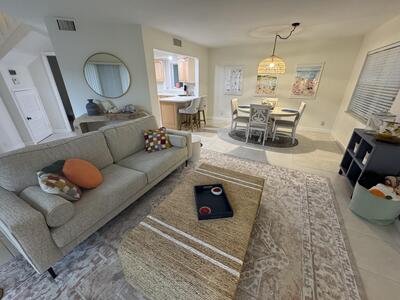 176 Seabreeze Circle, Jupiter, FL 33477