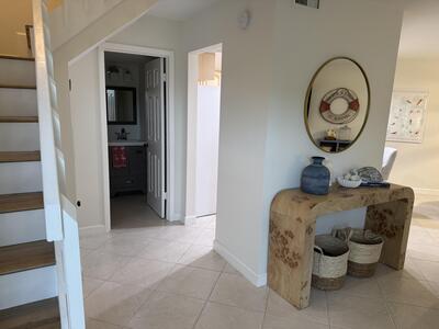176 Seabreeze Circle, Jupiter, FL 33477