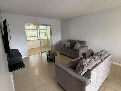 2213 NE Ne 1st Court, Boynton Beach, FL 33435