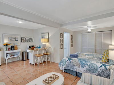 519 28th Street, West Palm Beach, FL 33407