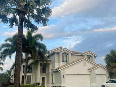 4600 Mariners Cove Drive