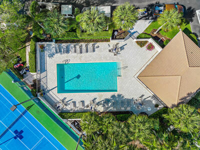 533 Oak Harbour Drive, Juno Beach, FL 33408