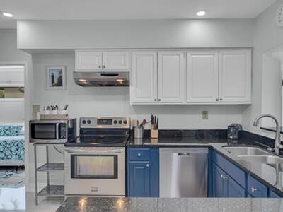 348 SE 18th Avenue, Deerfield Beach, FL 33441