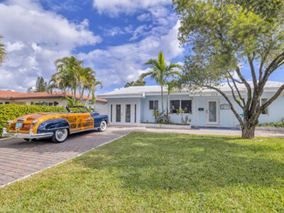 348 SE 18th Avenue, Deerfield Beach, FL 33441