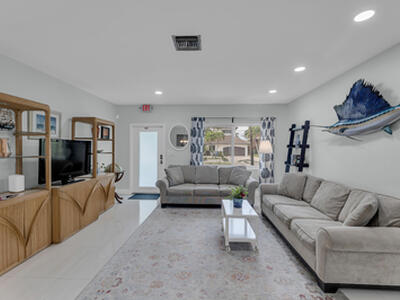 348 SE 18th Avenue, Deerfield Beach, FL 33441