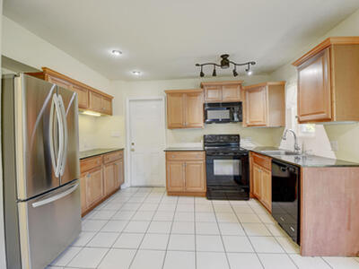 811 SE 3rd Avenue, Delray Beach, FL 33483