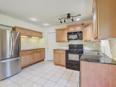 811 SE 3rd Avenue, Delray Beach, FL 33483