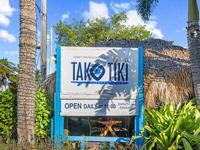 3320 NE Pineapple Avenue