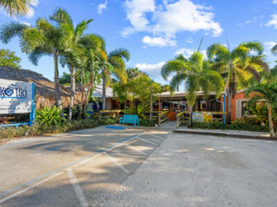 3320 NE Pineapple Avenue, Jensen Beach, FL 34957