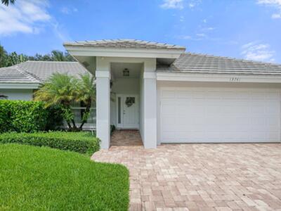 13741 Sheffield Street, Wellington, FL 33414