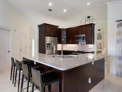 13741 Sheffield Street, Wellington, FL 33414