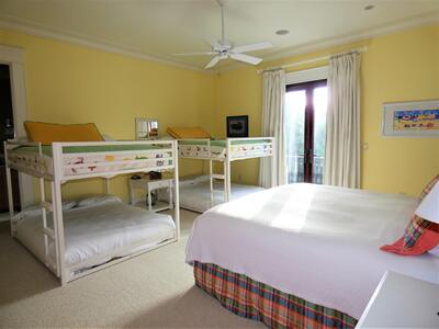 521 S Beach Road, Jupiter Island, FL 33455