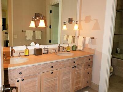 521 S Beach Road, Jupiter Island, FL 33455