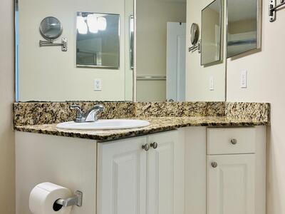 11021 Legacy 302 Lane, Palm Beach Gardens, FL 33410
