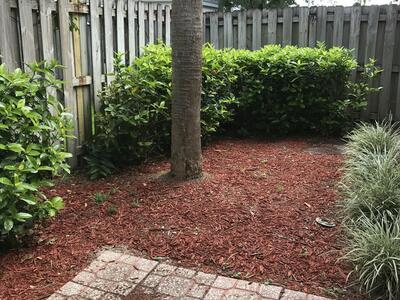 5527 Ashpon Court, Boca Raton, FL 33486