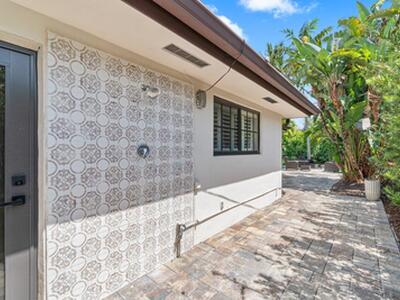 800 SW 5th Street, Boca Raton, FL 33486