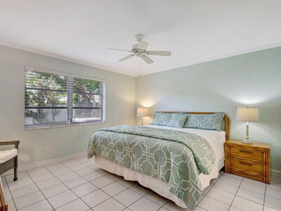 124 Sandal Lane, Palm Beach Shores, FL 33404