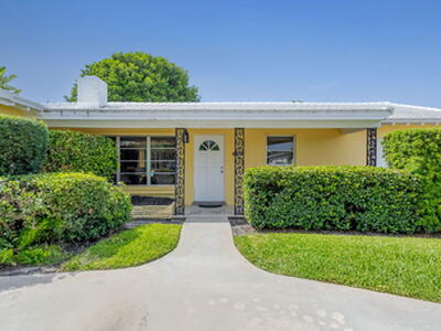 124 Sandal Lane, Palm Beach Shores, FL 33404