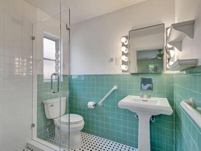 124 Sandal Lane, Palm Beach Shores, FL 33404