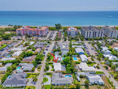 124 Sandal Lane, Palm Beach Shores, FL 33404