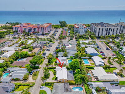 124 Sandal Lane, Palm Beach Shores, FL 33404