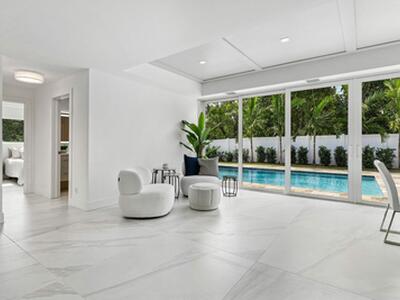 902 SW 27th Place, Boynton Beach, FL 33435