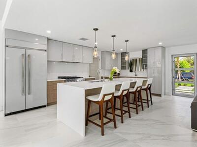 902 SW 27th Place, Boynton Beach, FL 33435