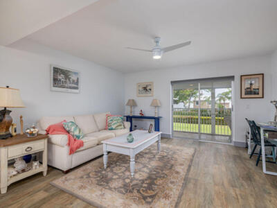 18081 SE Country Club Drive