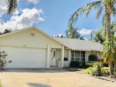 1925 Shower Tree Way
