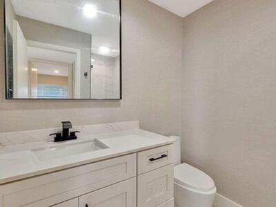 802 Burgundy Q, Delray Beach, FL 33484