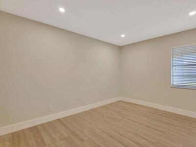 802 Burgundy Q, Delray Beach, FL 33484