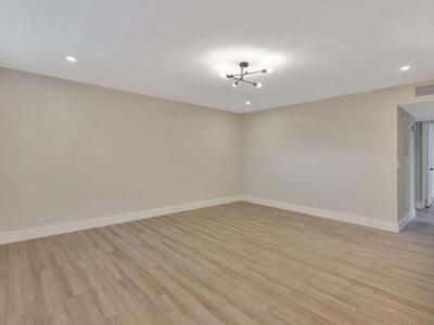 802 Burgundy Q, Delray Beach, FL 33484