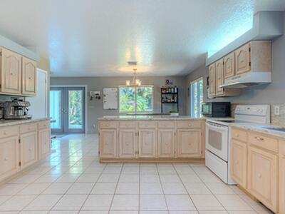 4852 Windmill Road, Loxahatchee, FL 33470